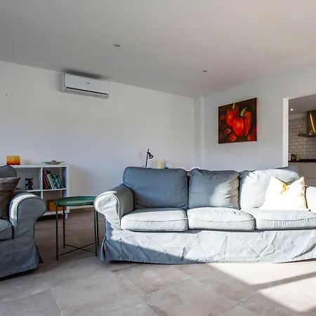 Διαμέρισμα Open And Large 1 Bed *